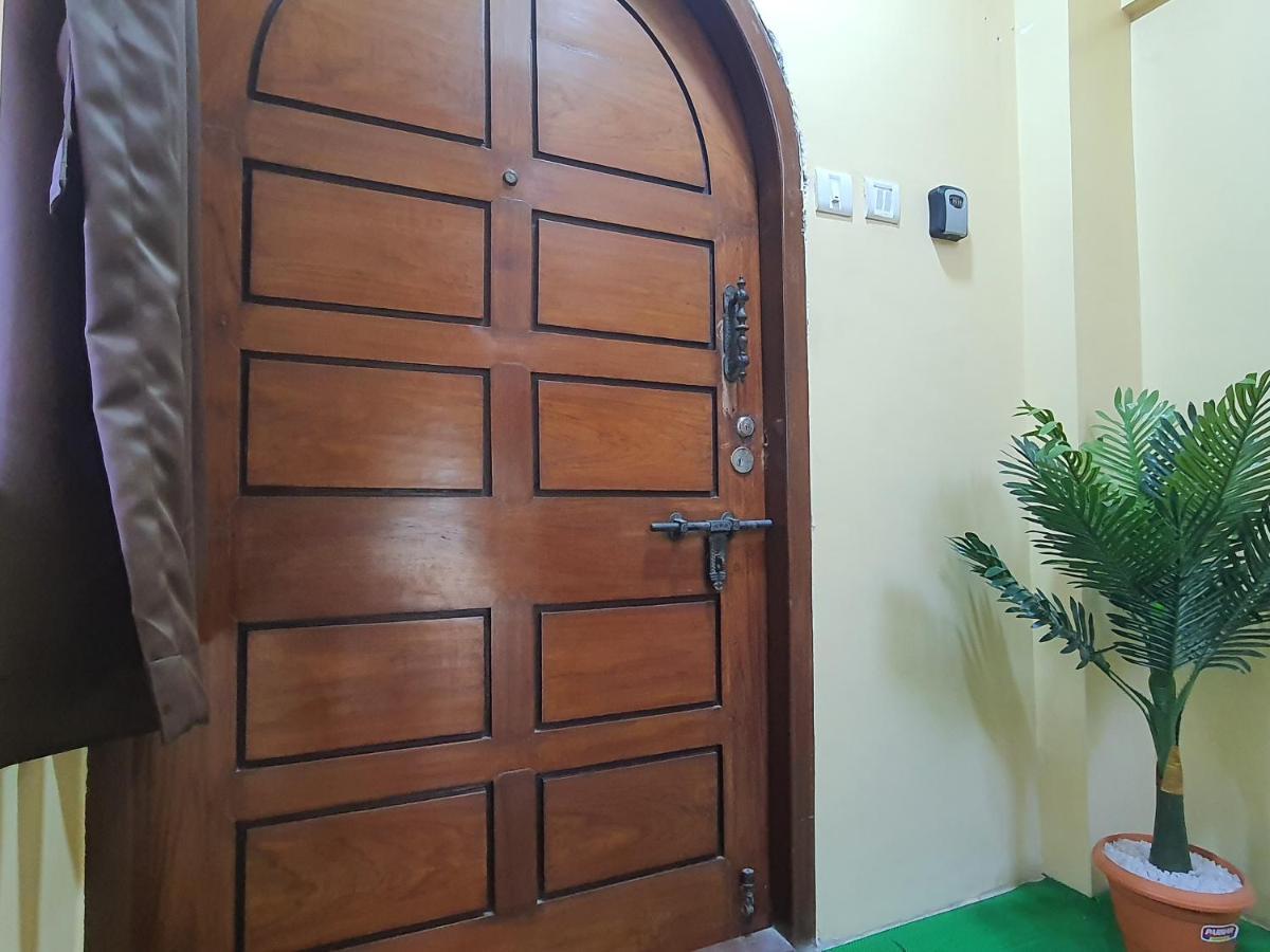 Osi Apartments Khar West Bombay Eksteriør billede